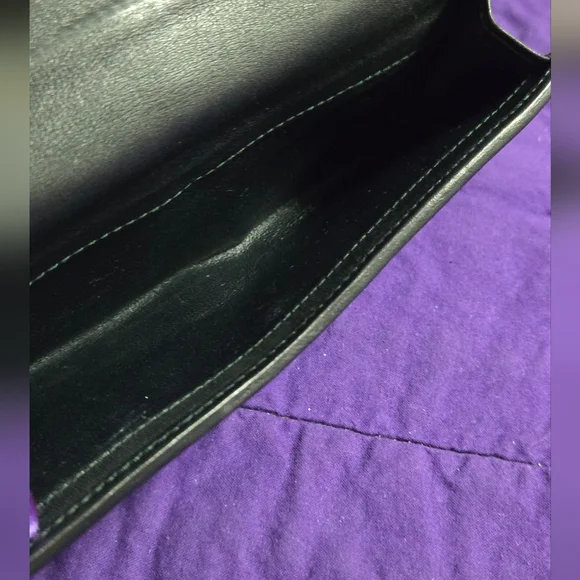 Gucci Python Continental Wallet With Tiger Head Closure With COA - Picture 12 of 16